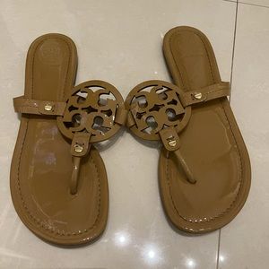 Tan Tory Burch logo sandals